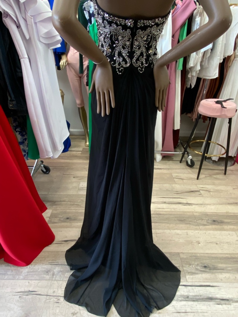 PROM DRESS - Picture 5 of 7